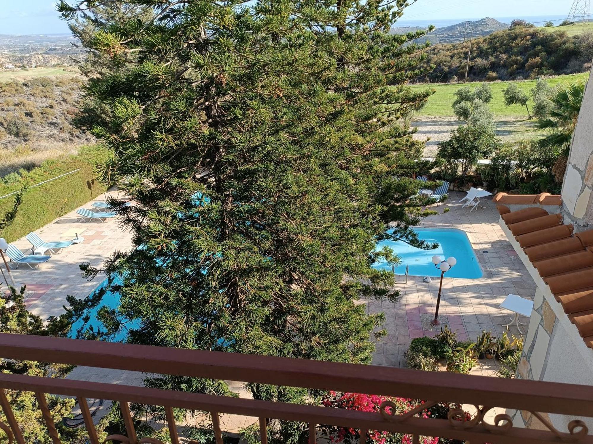 Rantzo Holiday Apartments Pissouri Exterior photo