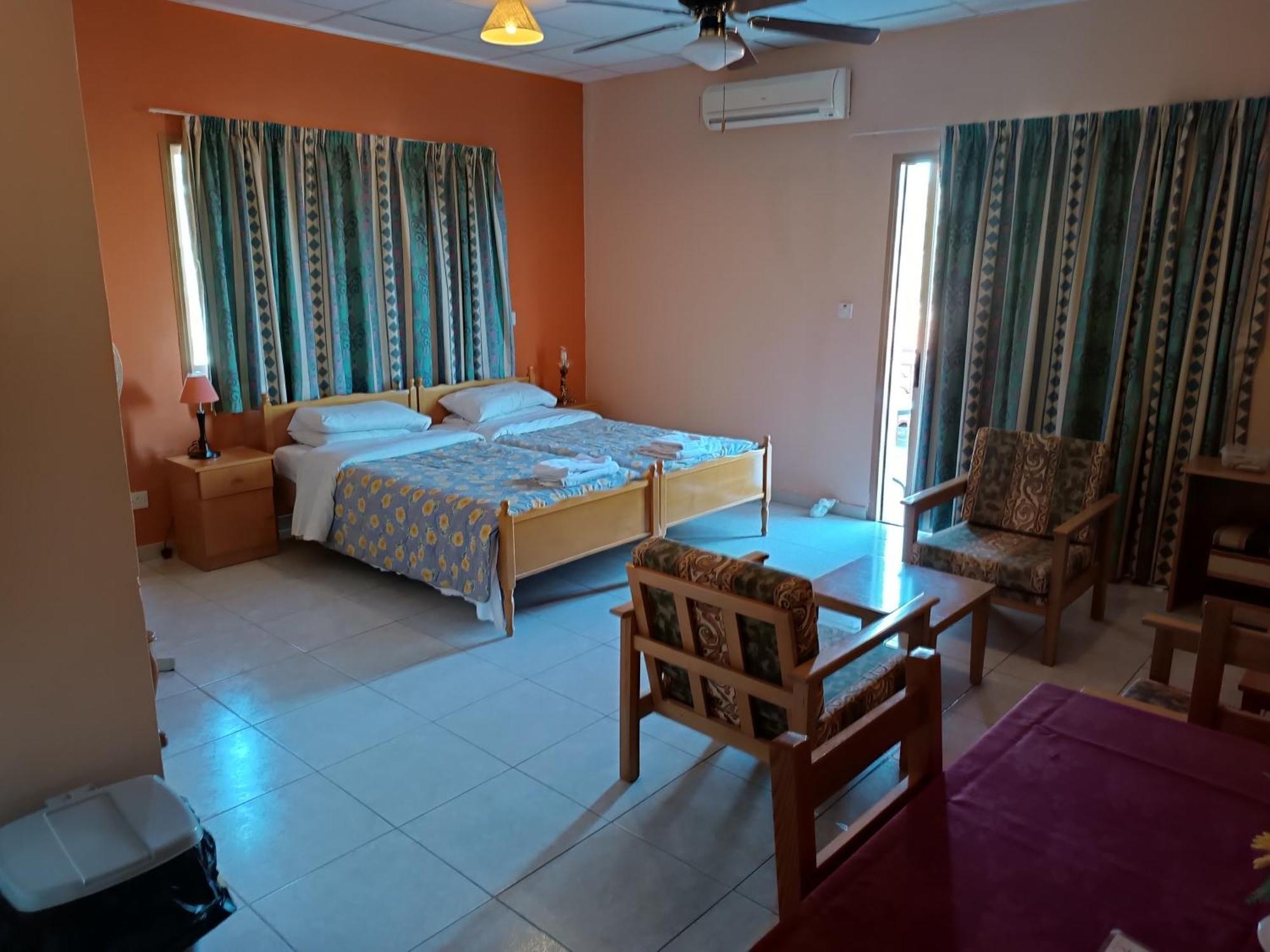 Rantzo Holiday Apartments Pissouri Exterior photo