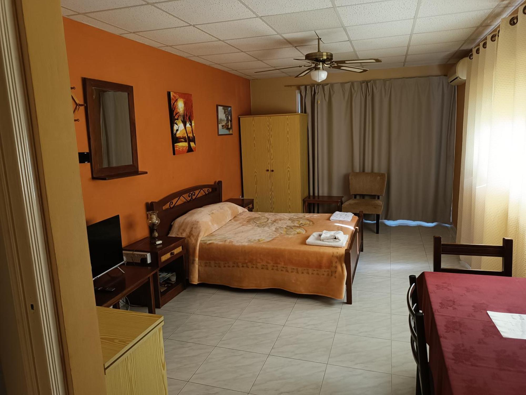 Rantzo Holiday Apartments Pissouri Exterior photo