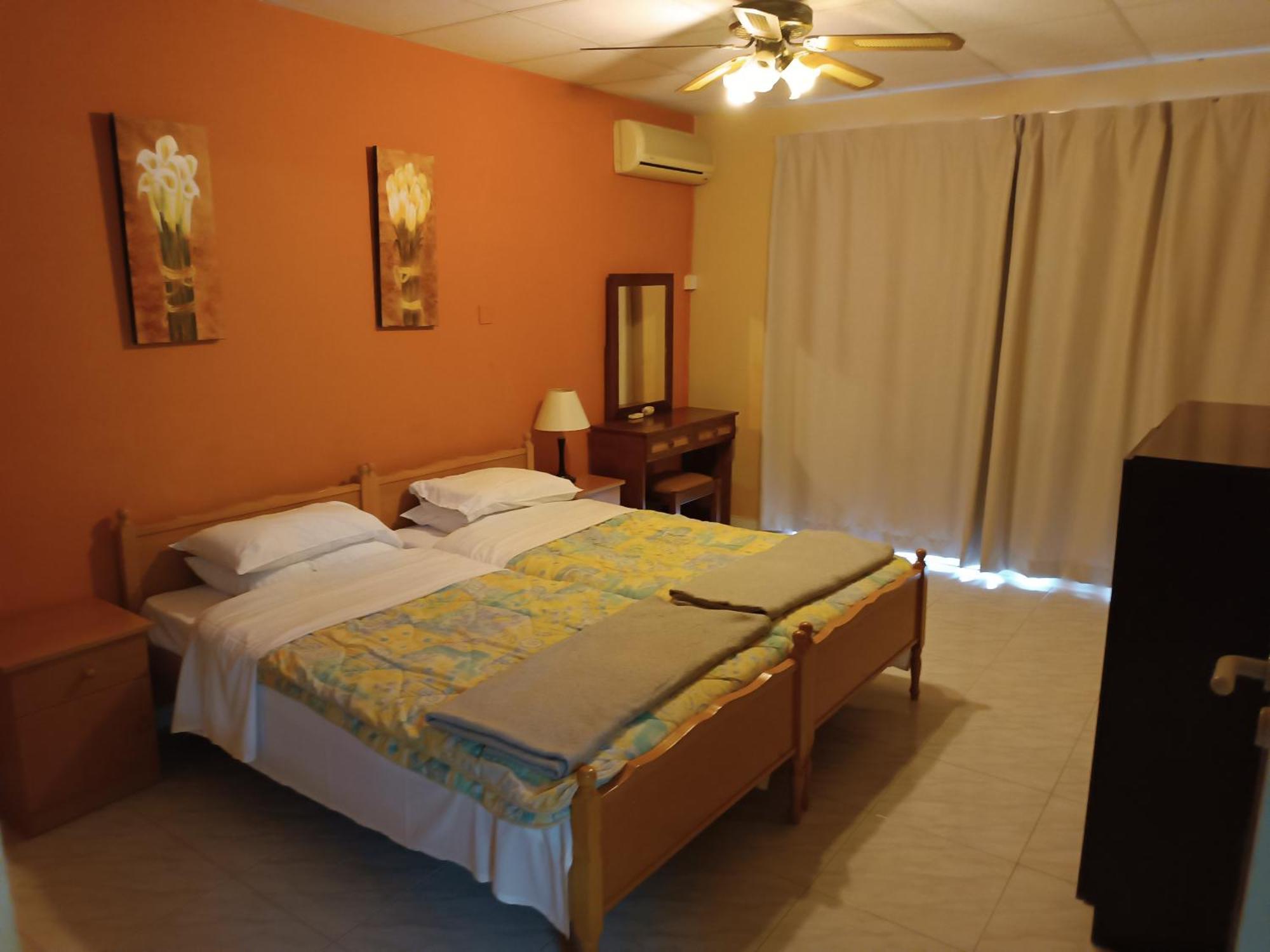 Rantzo Holiday Apartments Pissouri Exterior photo