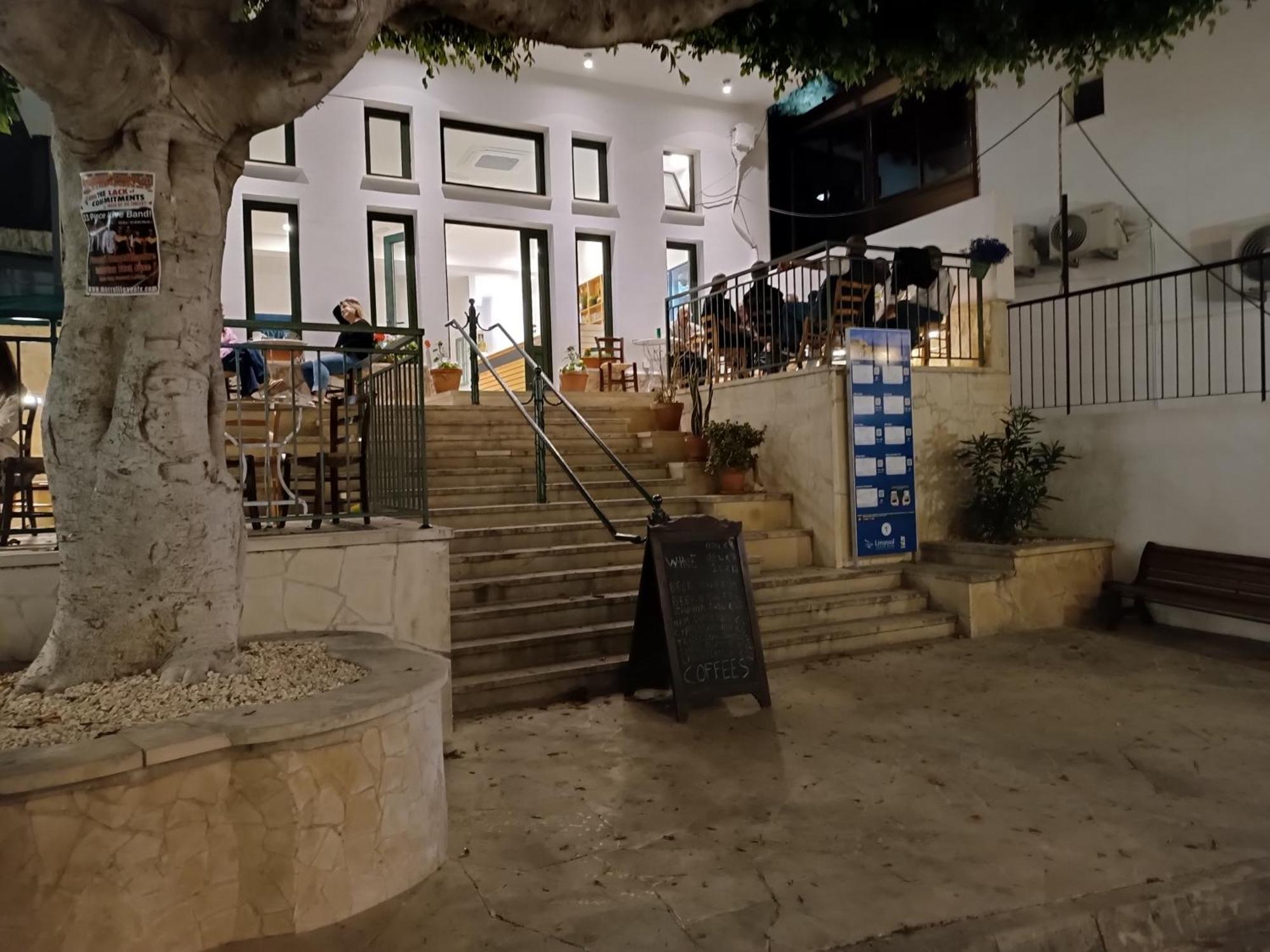 Rantzo Holiday Apartments Pissouri Exterior photo